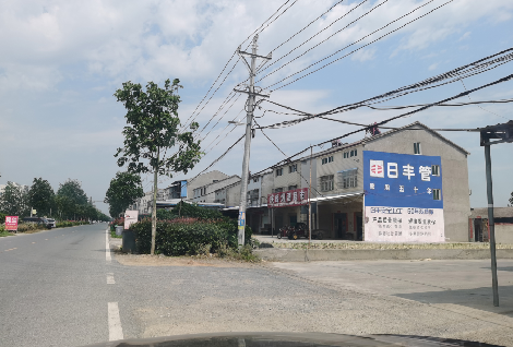 瑞安如何能保证墙体广告的醒目性？